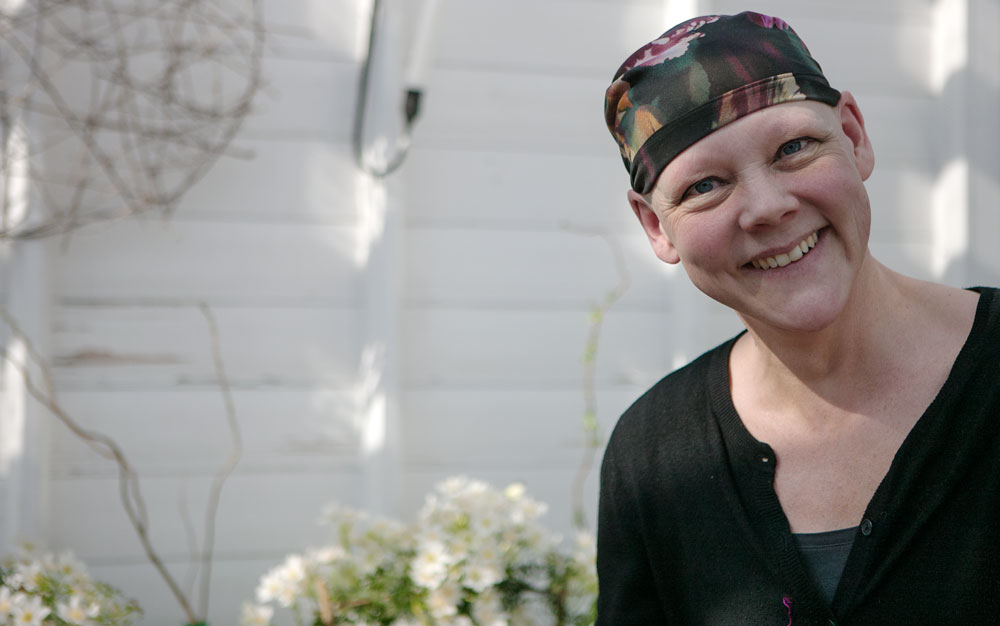 Lisa Jansson i växthuset i Nacka.
